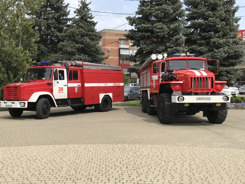 Накануне Дня пожарной охраны огнеборцам Тимашевского района устроили  праздник | 27.04.2022 | Тимашёвск - БезФормата