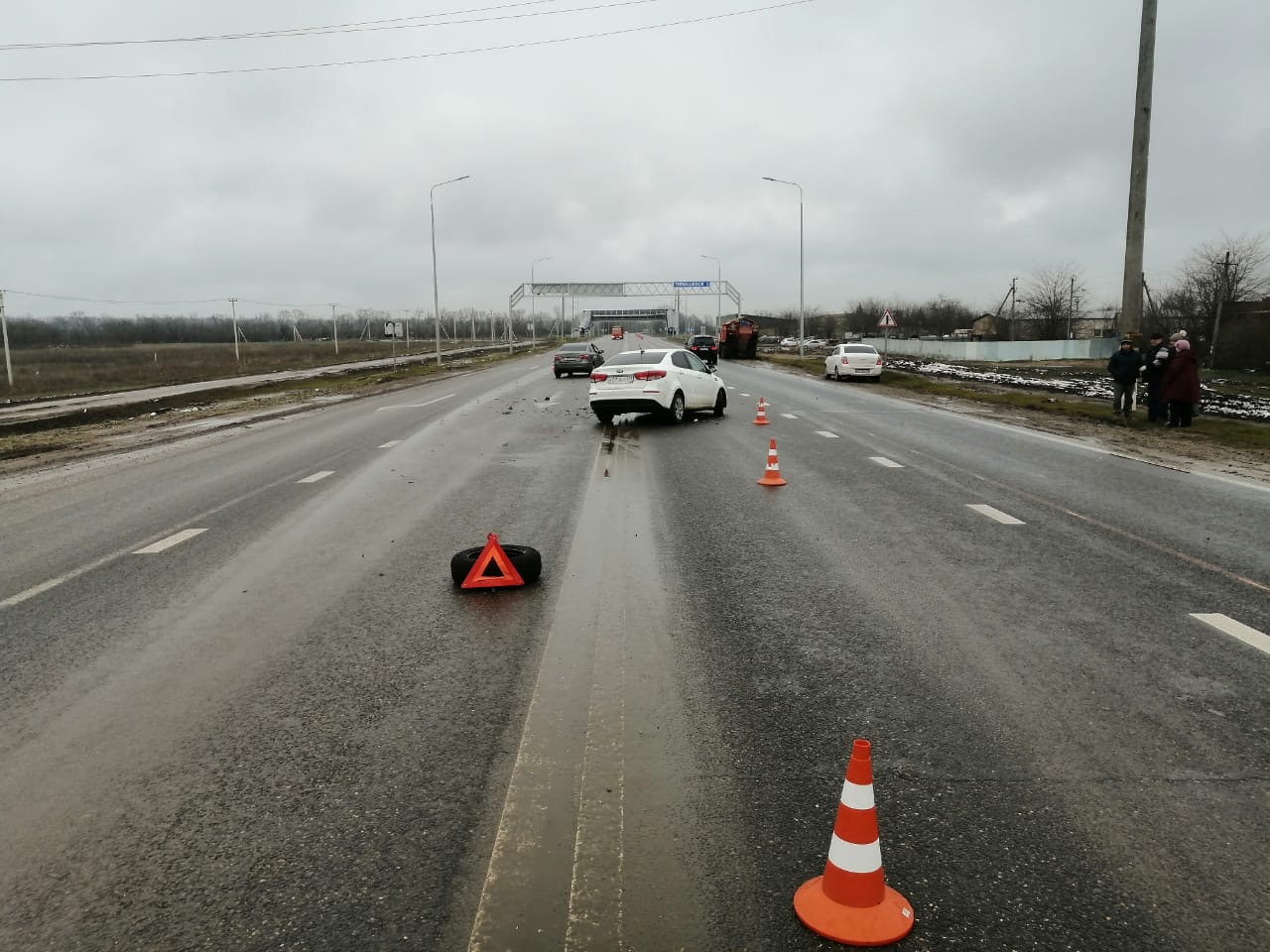 В Тимашевском районе в столкновении двух авто пострадали пассажир и ребенок  | 20.02.2024 | Тимашёвск - БезФормата