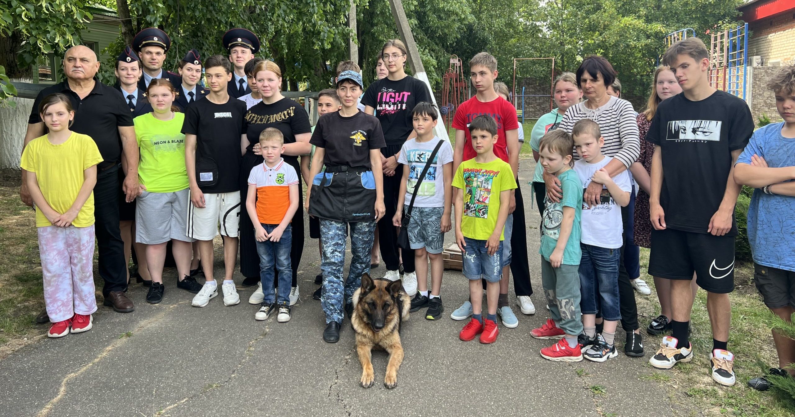 В канун Дня защиты детей полиция навестила детский дом в Медведовской |  31.05.2024 | Тимашёвск - БезФормата